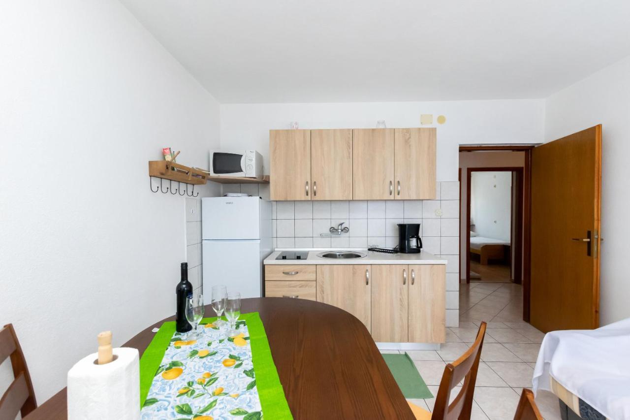 Apartments Biserka Barbat na Rabu 외부 사진