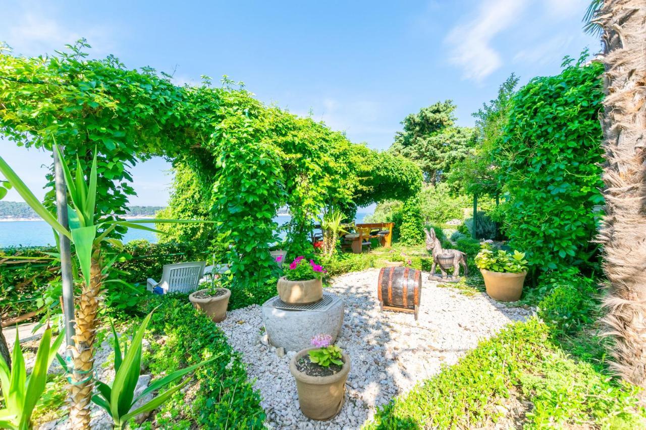 Apartments Biserka Barbat na Rabu 외부 사진