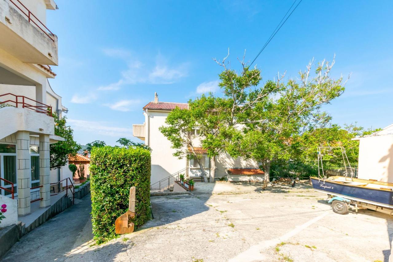 Apartments Biserka Barbat na Rabu 외부 사진