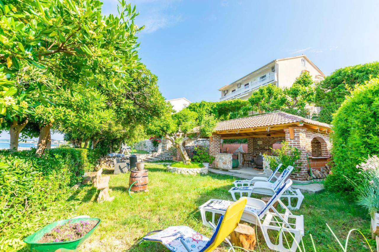 Apartments Biserka Barbat na Rabu 외부 사진