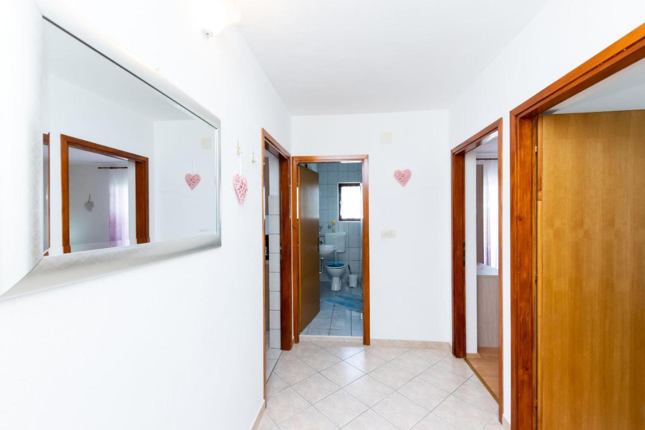 Apartments Biserka Barbat na Rabu 외부 사진